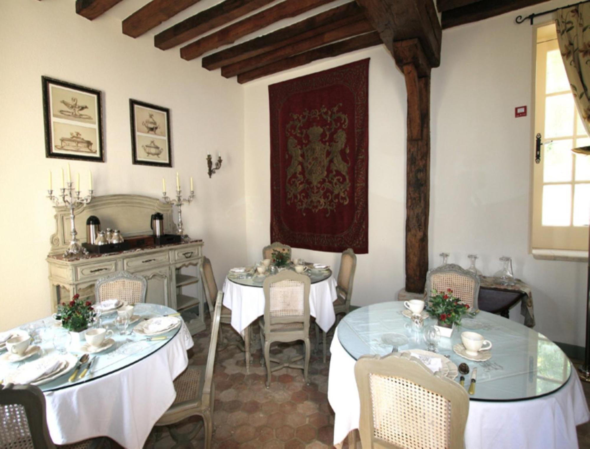 Chateau De Maudetour 외부 사진